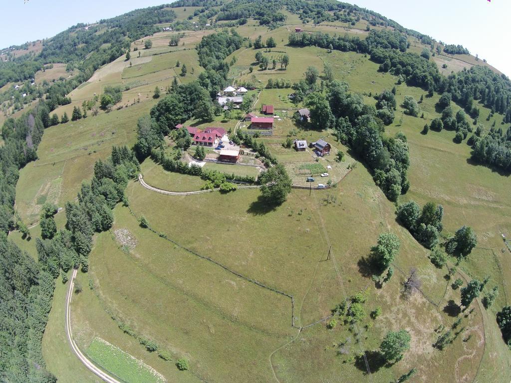 Kings Valley - Sunny Botesti Cîmpeni Exterior foto